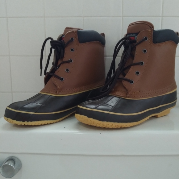 Womens size 8 thermolite brown duck boots - Picture 2 of 9